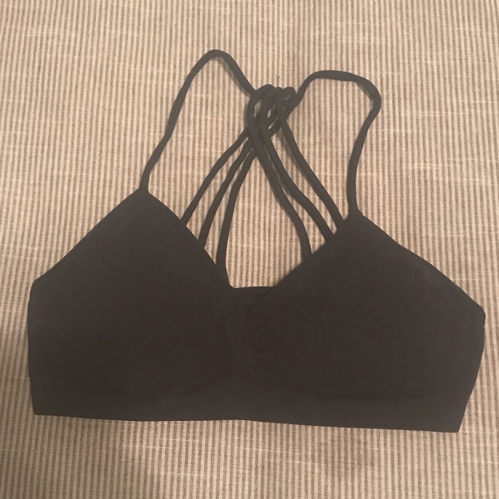 NWOT Black Crossback Sports Bra - Picture 3 of 6